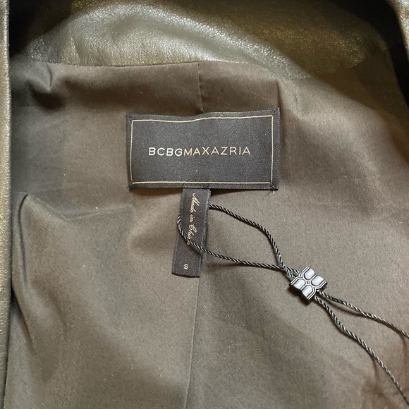 BCBGMAXAZRIA Cape Jacket Upas Faux Leather Olive Green.  Size S - Picture 5 of 9